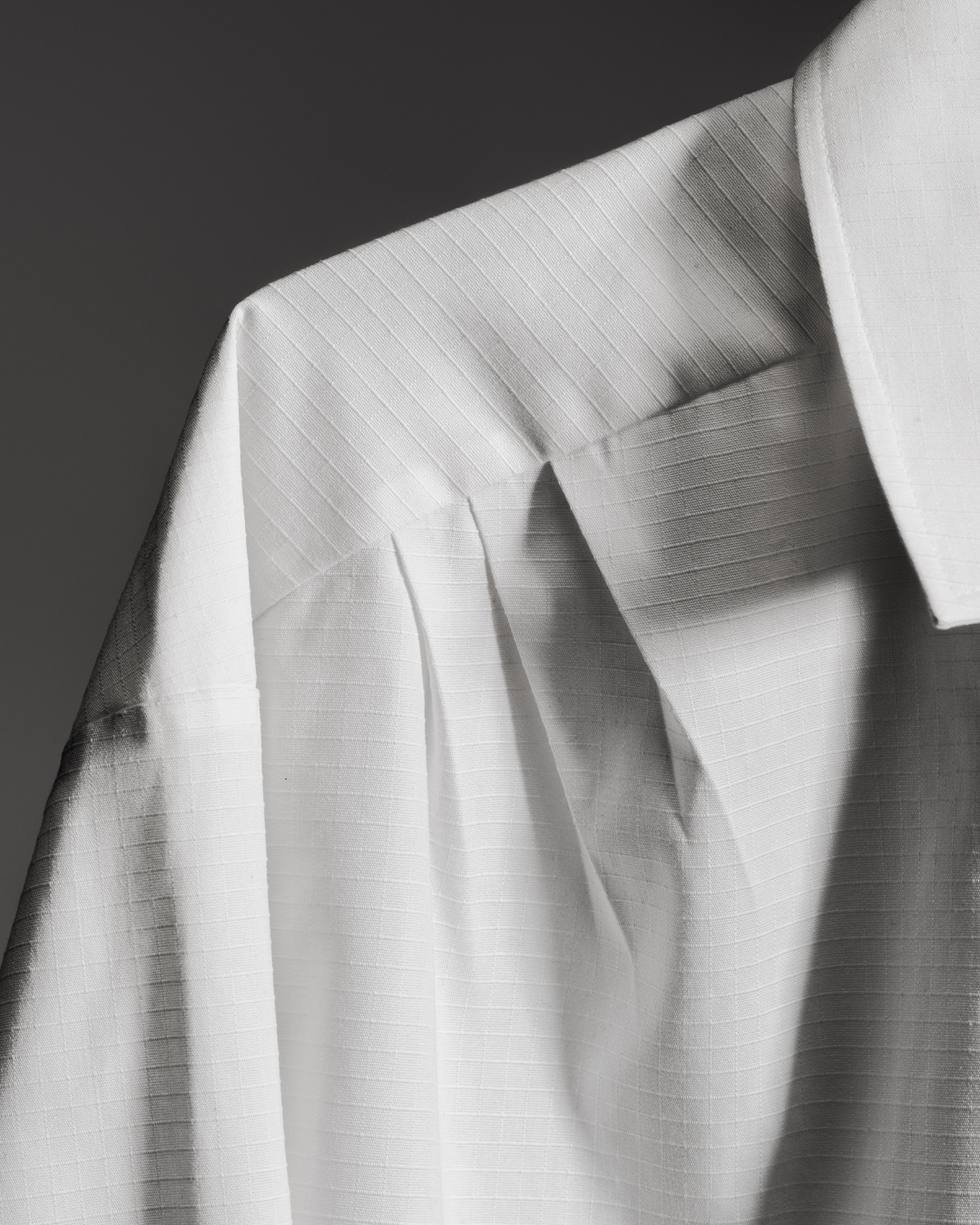 Signature Ripstop Pleated Shirt - Salt