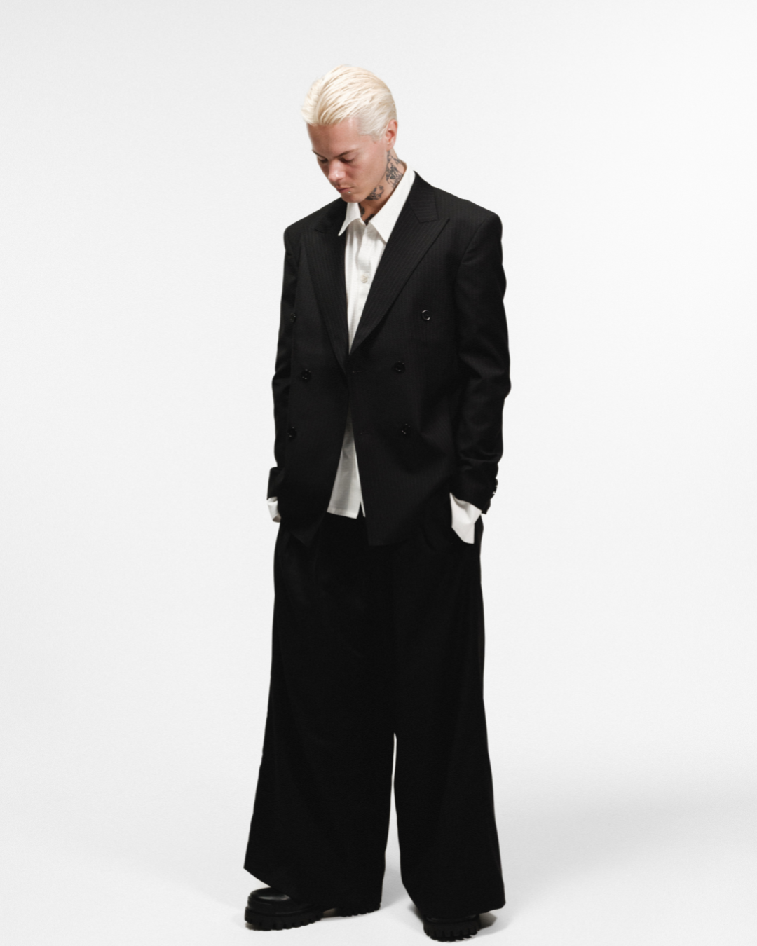 Signature Wide Leg Wool Pinstripe Trouser - Midnight